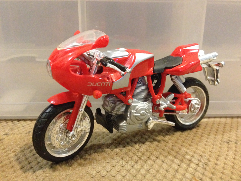 Illustration for article titled Anything Goes Saturday! 1:18 Bikes Again